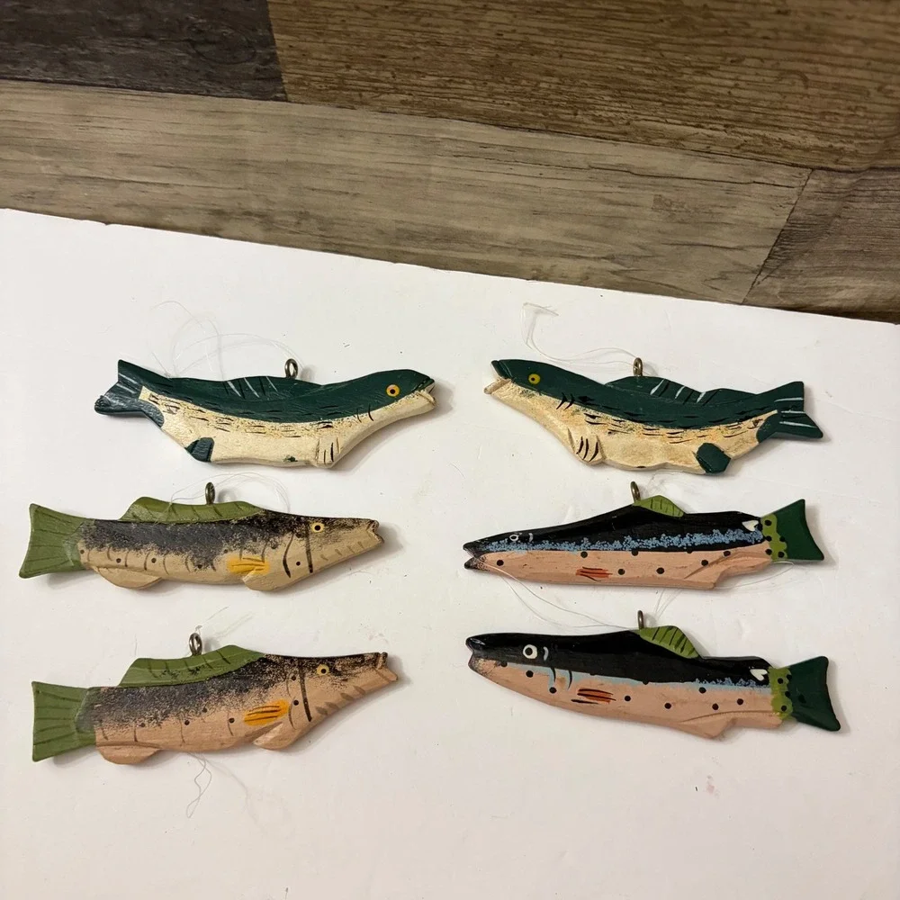 Vintage Hand Painted Wooden Fish Ornaments Set of 6 Cabin Lodge Decor 4 Inch